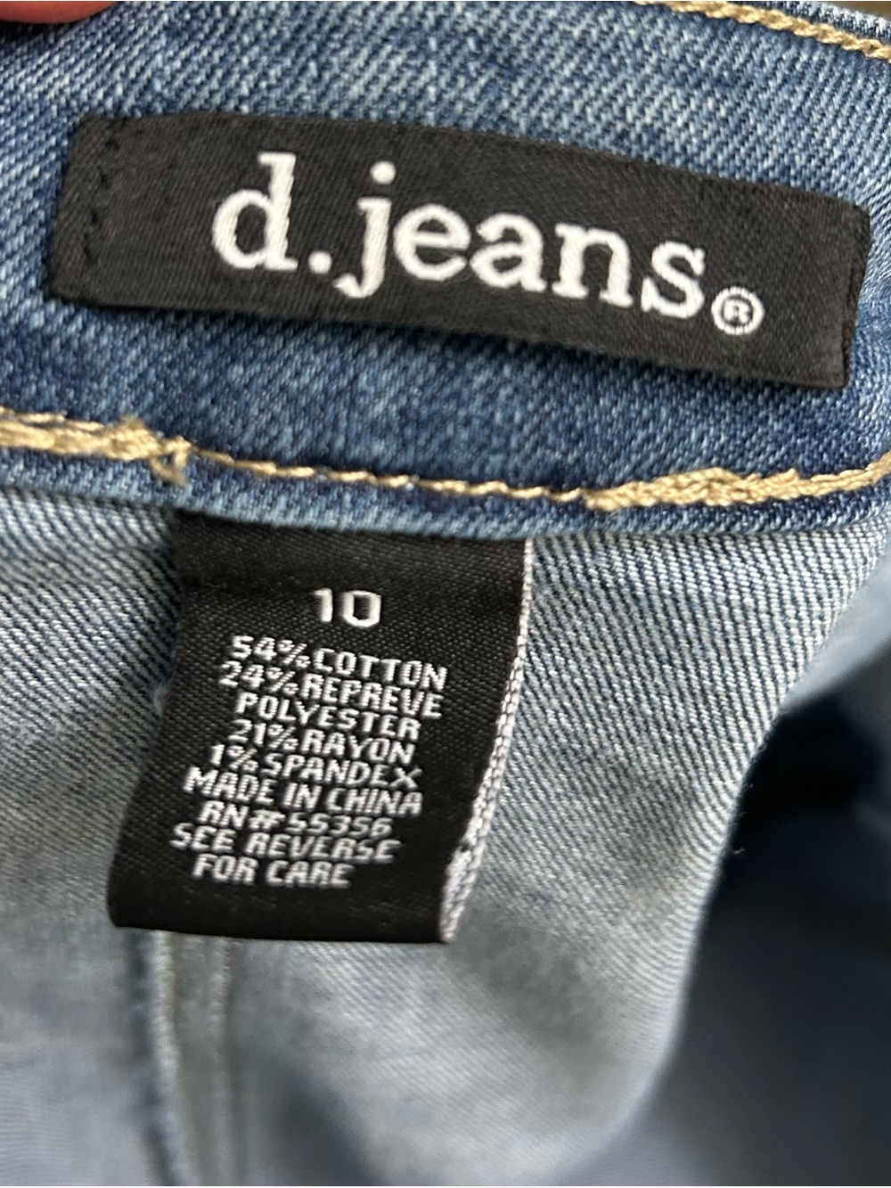 d.jeans Long Blue Denim Skirt with buttons all the way up - Picture 3 of 4
